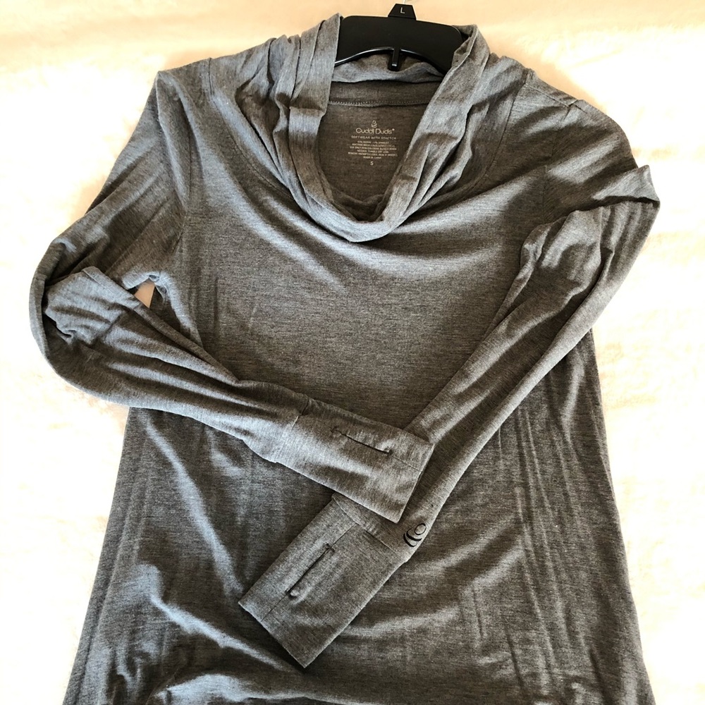 NWOT EXTRA SOFT cuddle duds turtleneck tunic